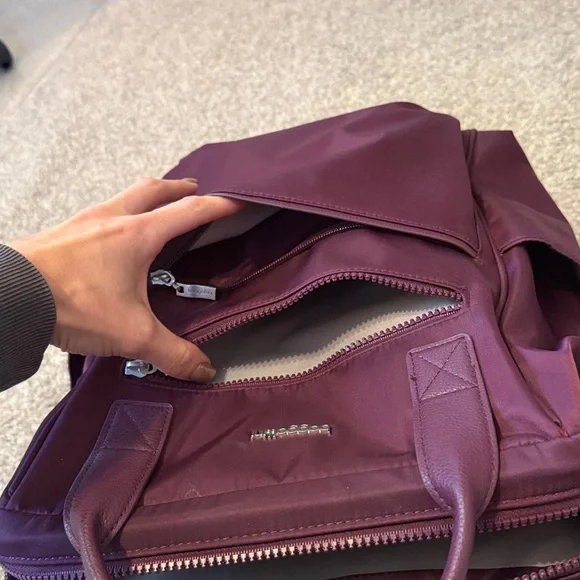 New Baggallini purple Backpack - Picture 5 of 6